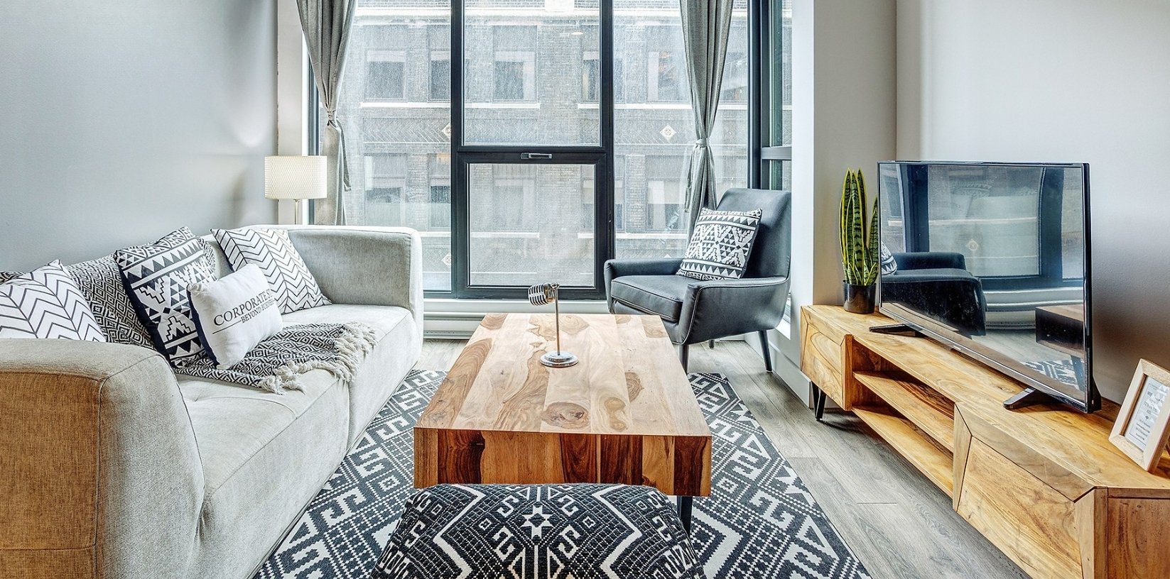 Fully furnished apartments and studios High-speed Wi-Fi Fully equipped kitchens Private balconies with amazing views in Montreal