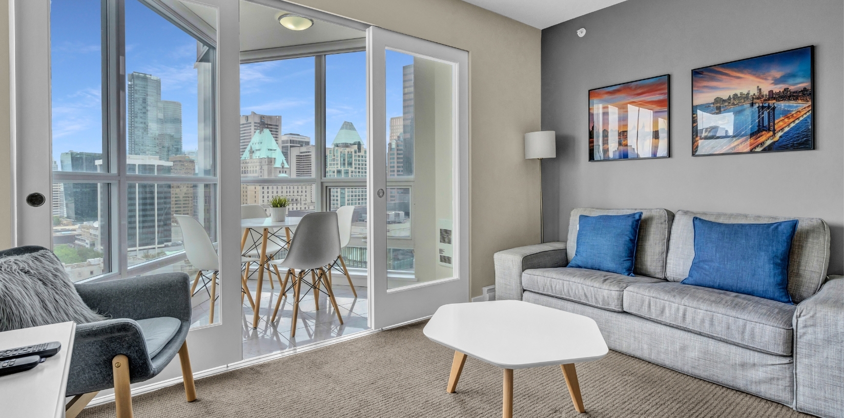 Fully furnished apartments and studios High-speed Wi-Fi Fully equipped kitchens Private balconies with amazing views in Vancouver Fully furnished apartments and studios High-speed Wi-Fi Fully equipped kitchens Private balconies with amazing views in Vancouver